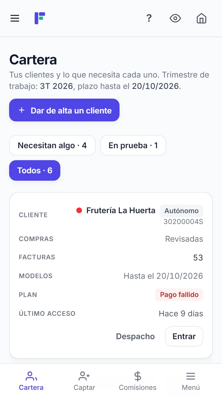 Cartera de la gestoría en el móvil: cada cliente con su semáforo